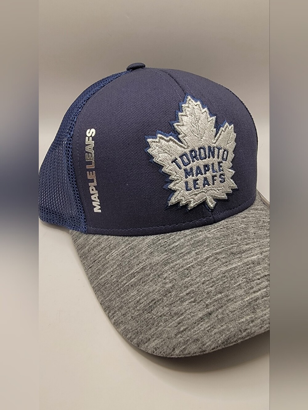 NHL Toronto Maple Leafs Blue and Gray Trucker Hat
